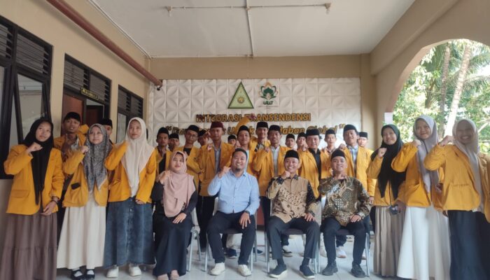 Kuliah Hukum, Mau Jadi Apa?, Bangun Kesiapan Karier Sejak Dini